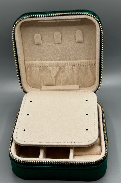 Small Travel Jewelry Box - Green Velvet